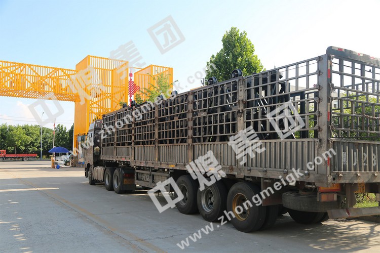 China Coal Group a envoyé un lot d'accessoires hydrauliques et de camions de matériel à Fuyuan, Yunnan et Shenyang respectivement